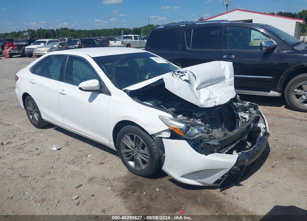 2015 TOYOTA CAMRY SE VIN: 4T1BF1FK8FU110233