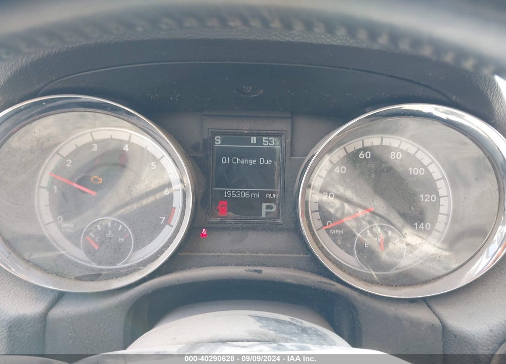 2011 DODGE DURANGO CREW VIN: 1D4RE4GG1BC717286