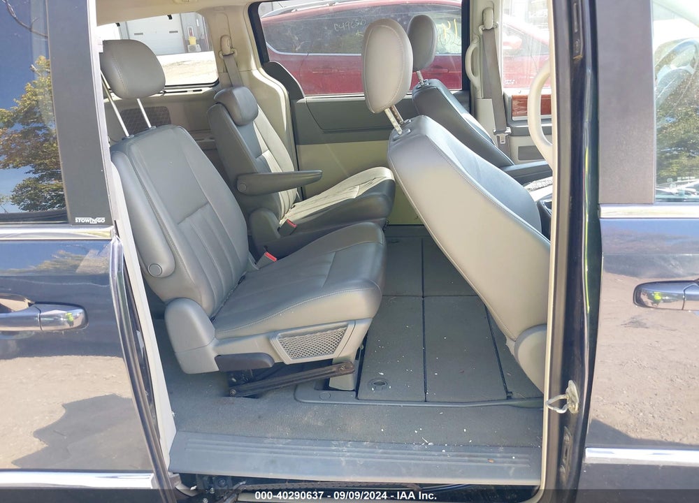 2009 CHRYSLER TOWN & COUNTRY TOURING VIN: 2A8HR54159R626728