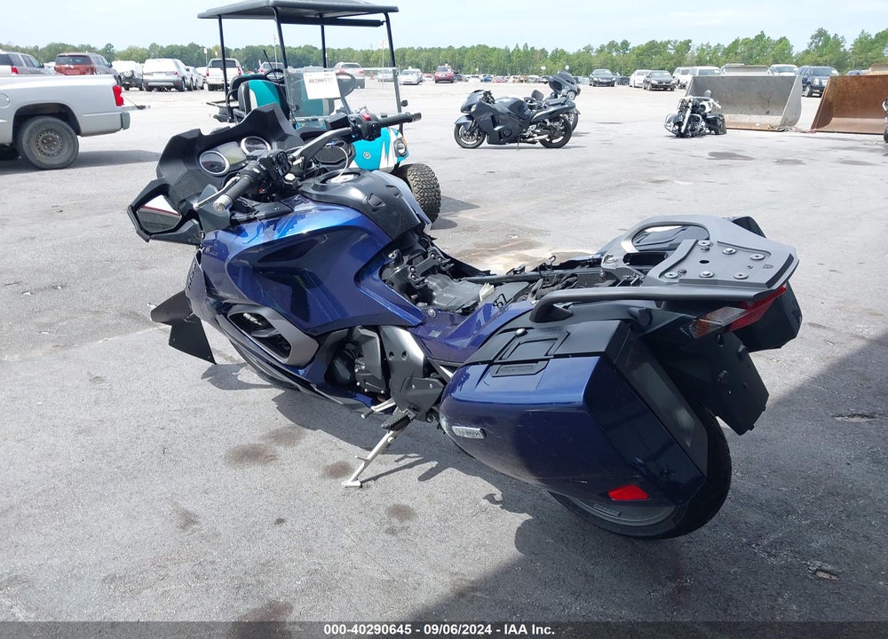2014 TRIUMPH MOTORCYCLE TROPHY SE VIN: SMTH02XK1EJ625760