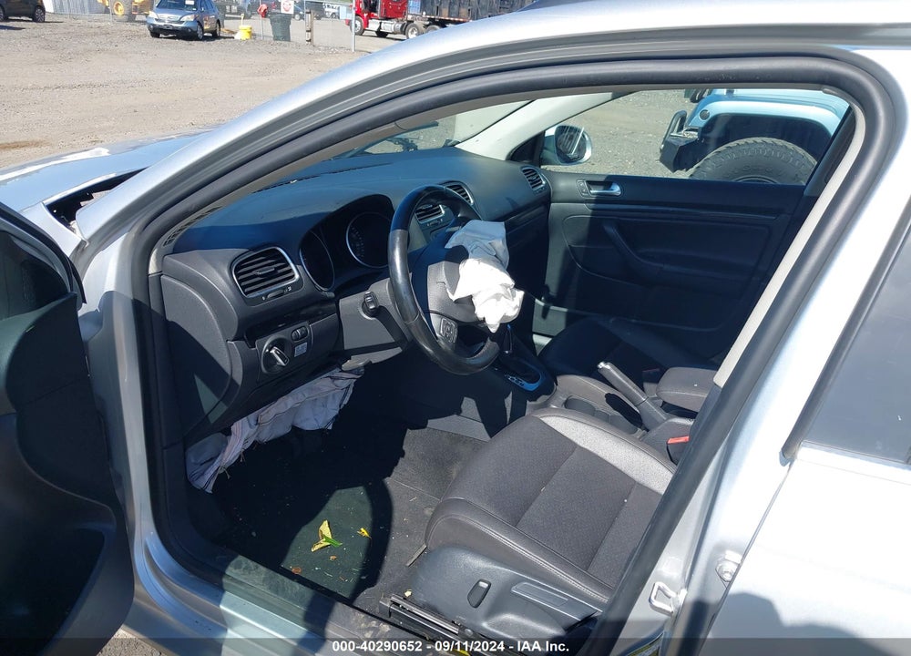 2014 VOLKSWAGEN JETTA SPORTWAGEN 2.0L TDI VIN: 3VWPL7AJ7EM614681