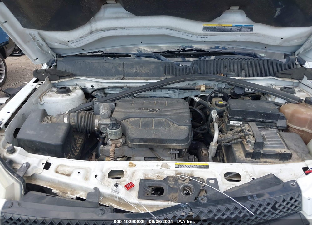 2005 CHEVROLET EQUINOX LS VIN: 2CNDL13F956111283