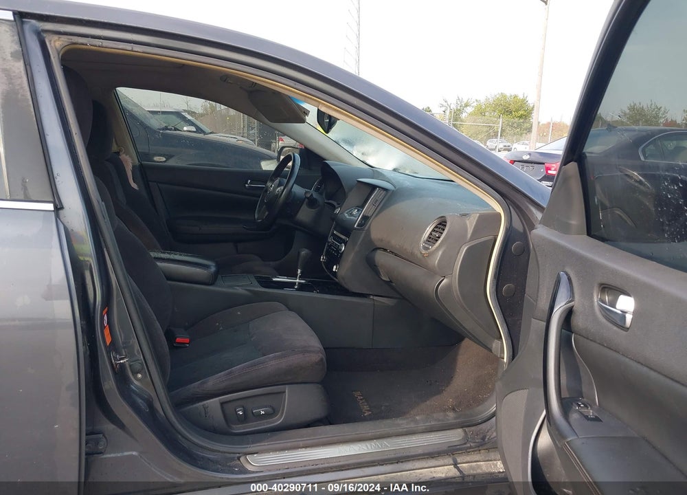 2009 NISSAN MAXIMA 3.5 S VIN: 1N4AA51E59C815661