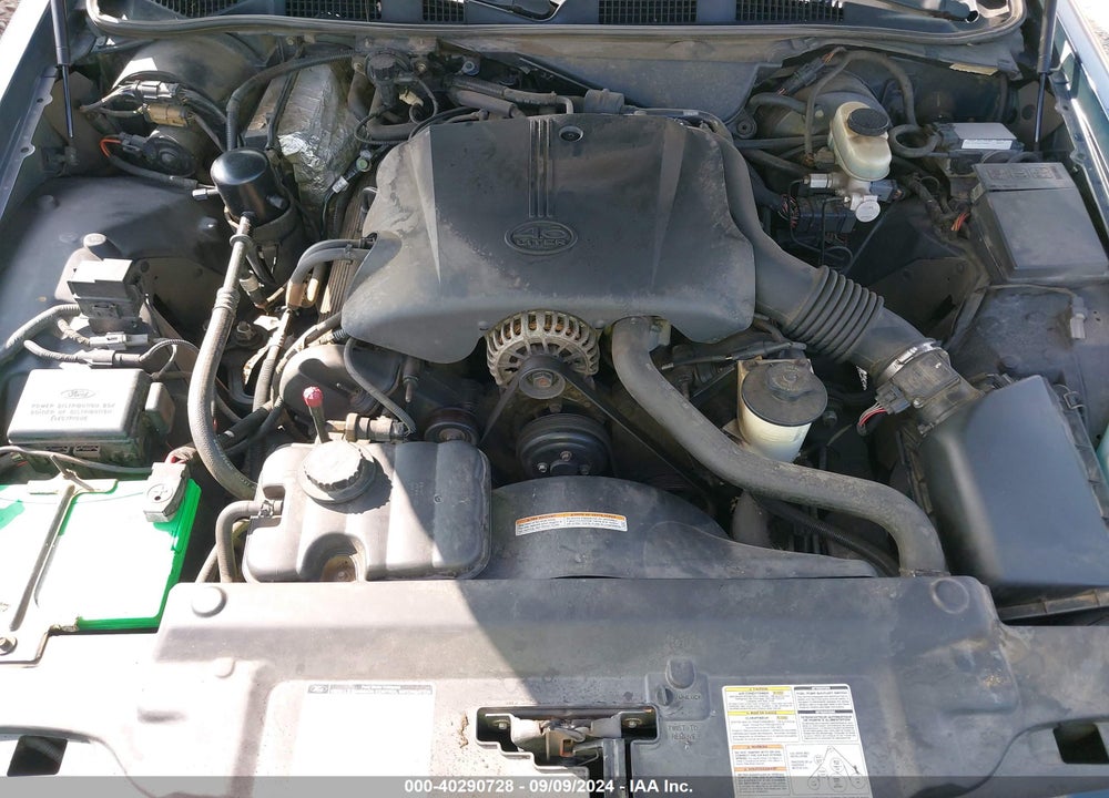 1998 MERCURY GRAND MARQUIS VIN: 2MEFM75W8WX622066
