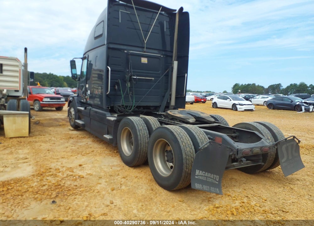 2014 VOLVO VN VNL VIN: 4V4NC9EGXEN151899