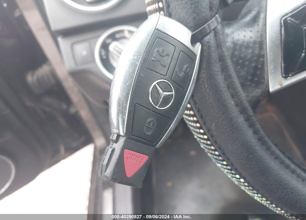 2013 MERCEDES-BENZ C 250 LUXURY/SPORT VIN: WDDGF4HB6DA796317