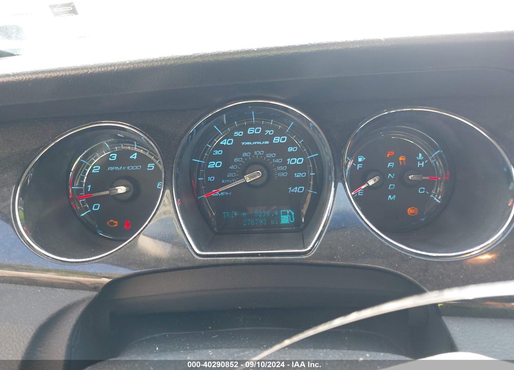 2010 FORD TAURUS LIMITED VIN: 1FAHP2FW0AG108879