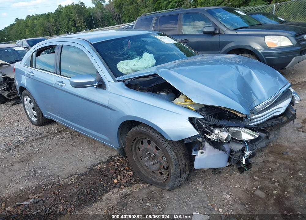 2014 CHRYSLER 200 LX VIN: 1C3CCBAB2EN211070