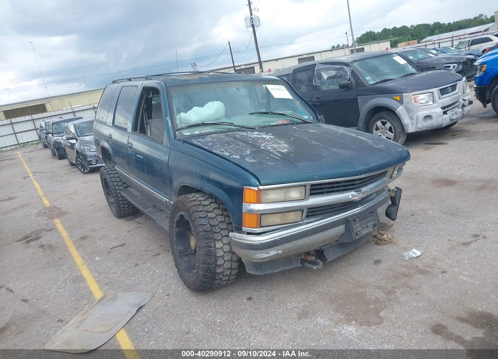 1997 CHEVROLET TAHOE LS VIN: 1GNEK13R2VJ433716