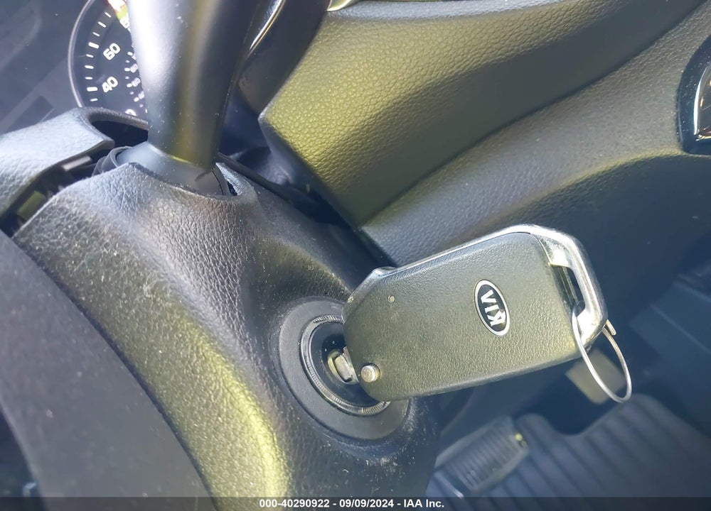 2019 KIA FORTE S VIN: 3KPF34AD5KE006090