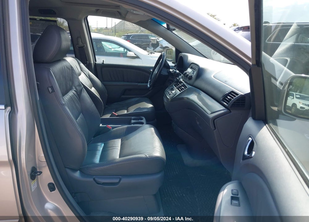 2006 HONDA ODYSSEY EX-L VIN: 5FNRL38626B414318
