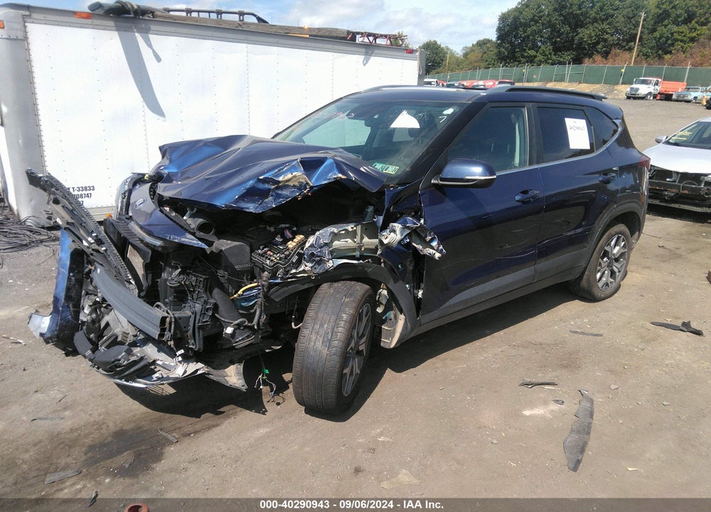 2021 KIA SELTOS EX VIN: KNDERCAA2M7095873