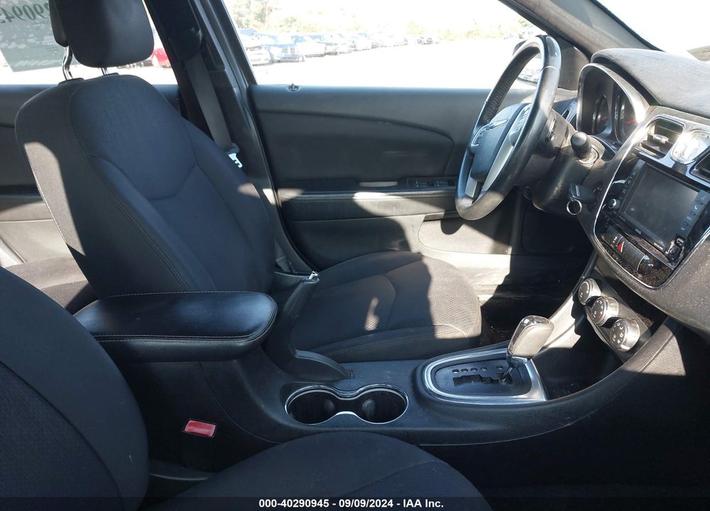 2013 CHRYSLER 200 TOURING VIN: 1C3CCBBGXDN677970