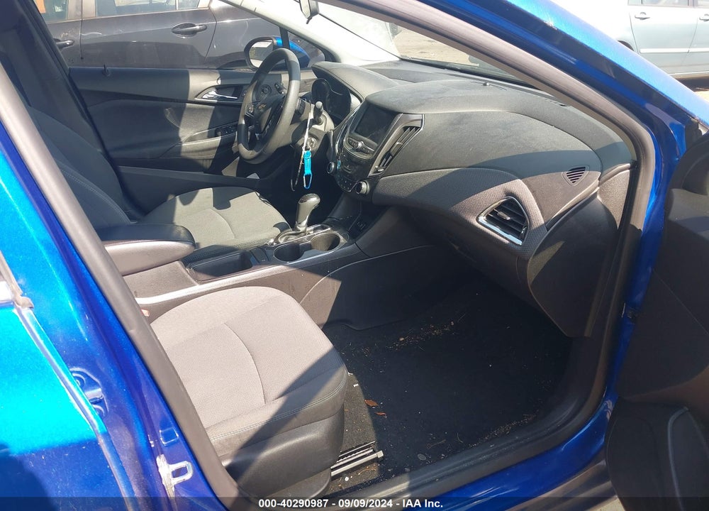 2019 CHEVROLET CRUZE LT VIN: 1G1BE5SM6K7119231