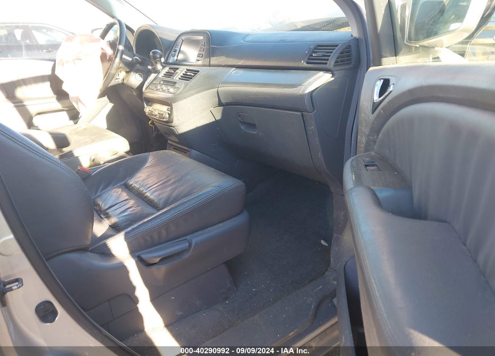 2006 HONDA ODYSSEY EX-L VIN: 5FNRL38786B439927