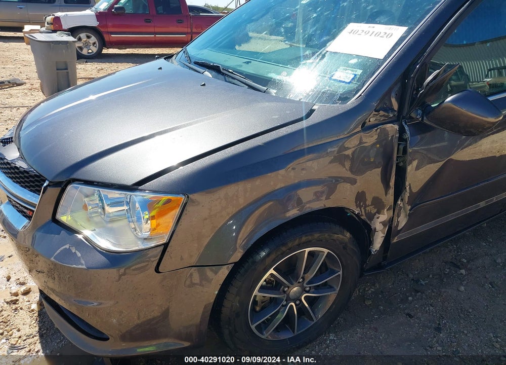 2017 DODGE GRAND CARAVAN SXT VIN: 2C4RDGCG1HR714945