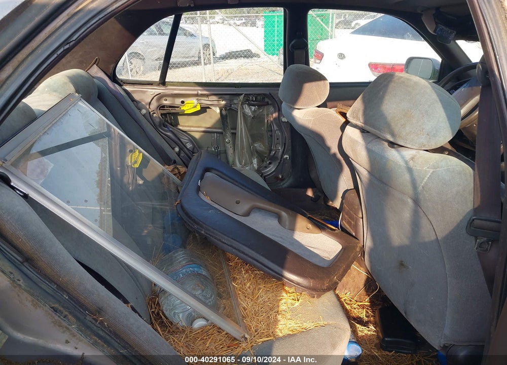 1993 TOYOTA CAMRY LE VIN: 4T1SK12E8PU315001