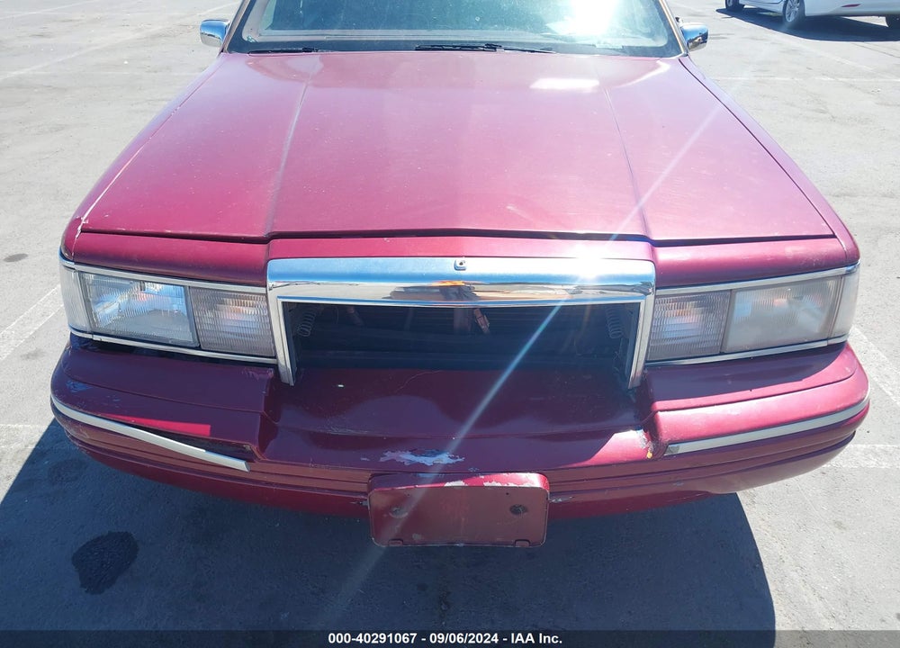 1991 LINCOLN TOWN CAR EXECUTIVE VIN: 1LNCM81W5MY681875