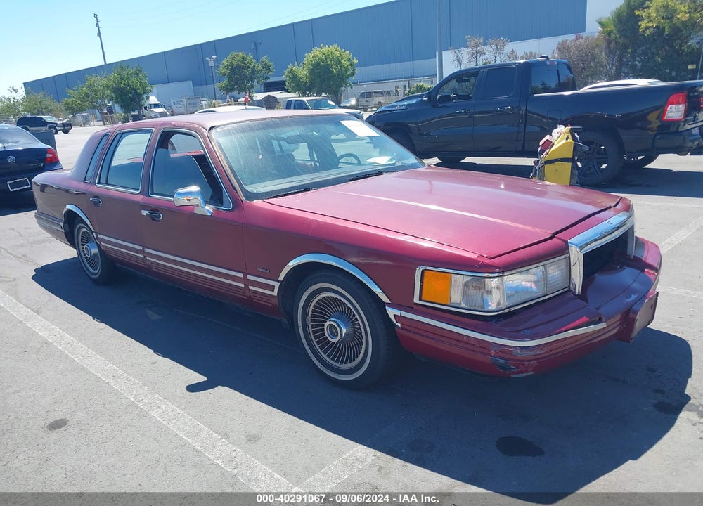 1991 LINCOLN TOWN CAR EXECUTIVE VIN: 1LNCM81W5MY681875