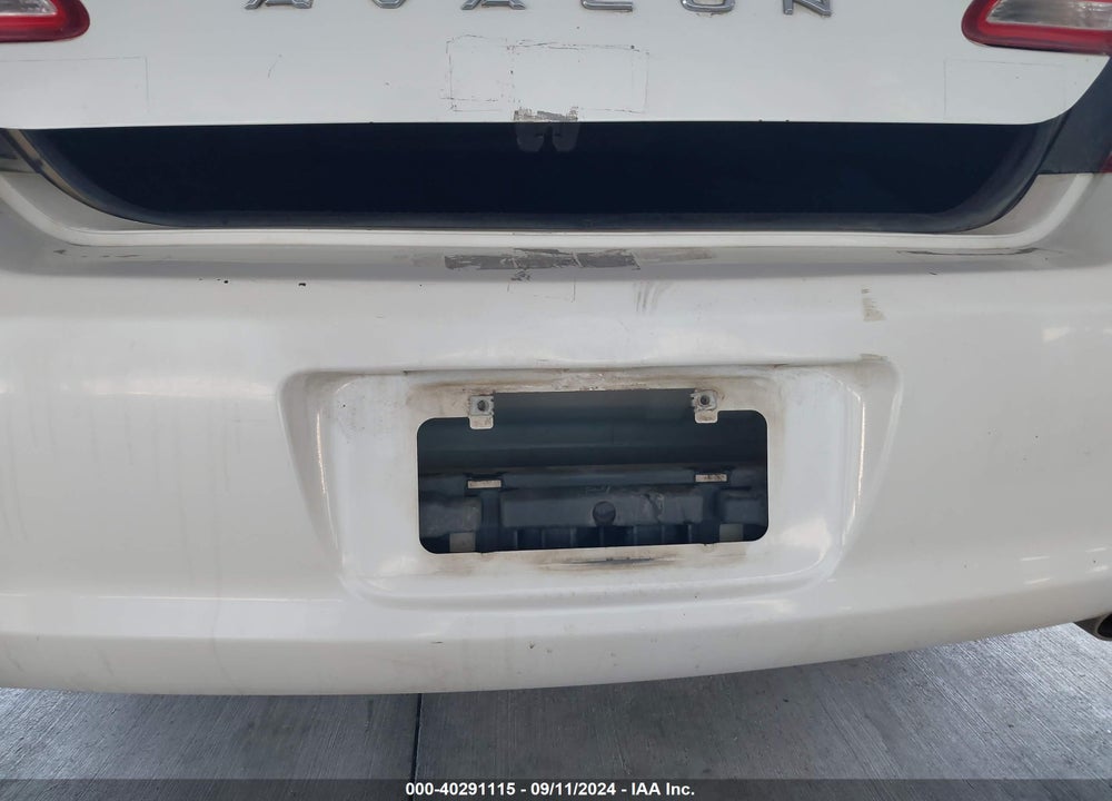 2005 TOYOTA AVALON TOURING VIN: 4T1BK36BX5U022452
