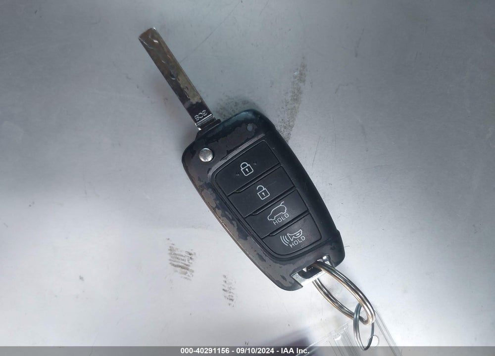 2019 HYUNDAI ELANTRA GT VIN: KMHH35LE0KU098744