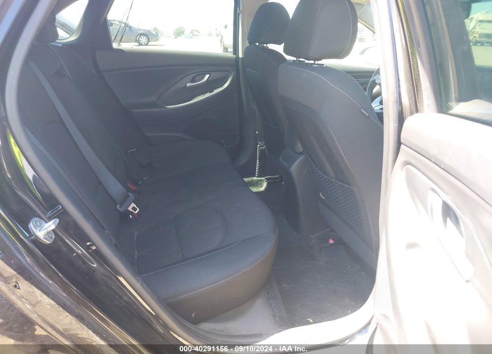 2019 HYUNDAI ELANTRA GT VIN: KMHH35LE0KU098744