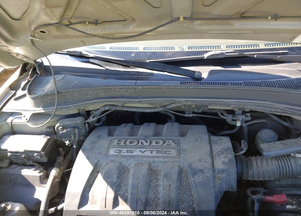 2005 HONDA PILOT EX VIN: 2HKYF18455H545328
