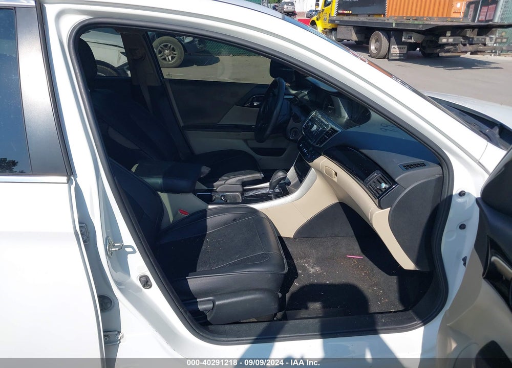 2016 HONDA ACCORD LX VIN: 1HGCR2F3XGA000044