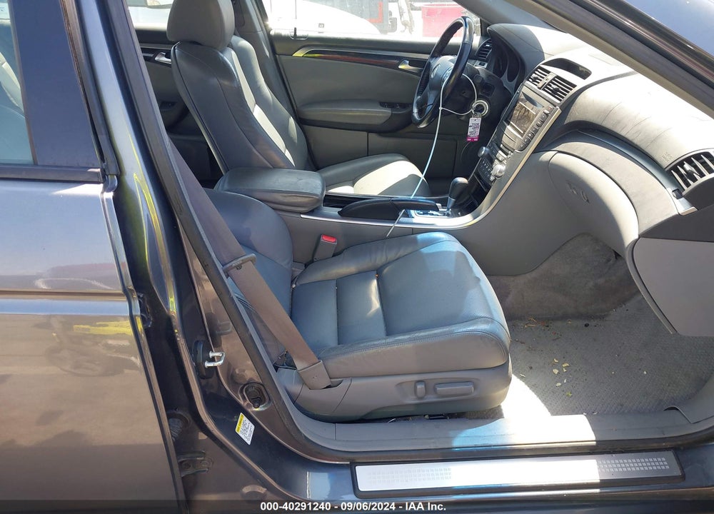 2005 ACURA TL VIN: 19UUA662X5A066472