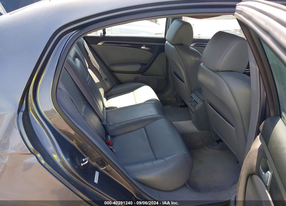 2005 ACURA TL VIN: 19UUA662X5A066472