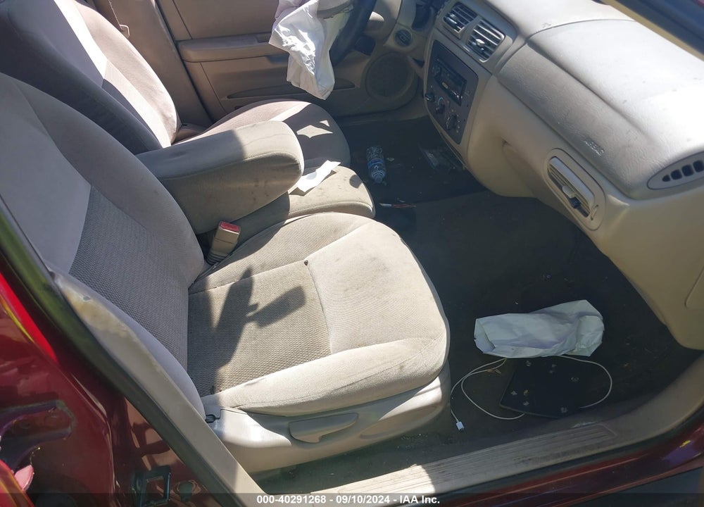 2006 FORD TAURUS SE VIN: 1FAFP53U66A195502