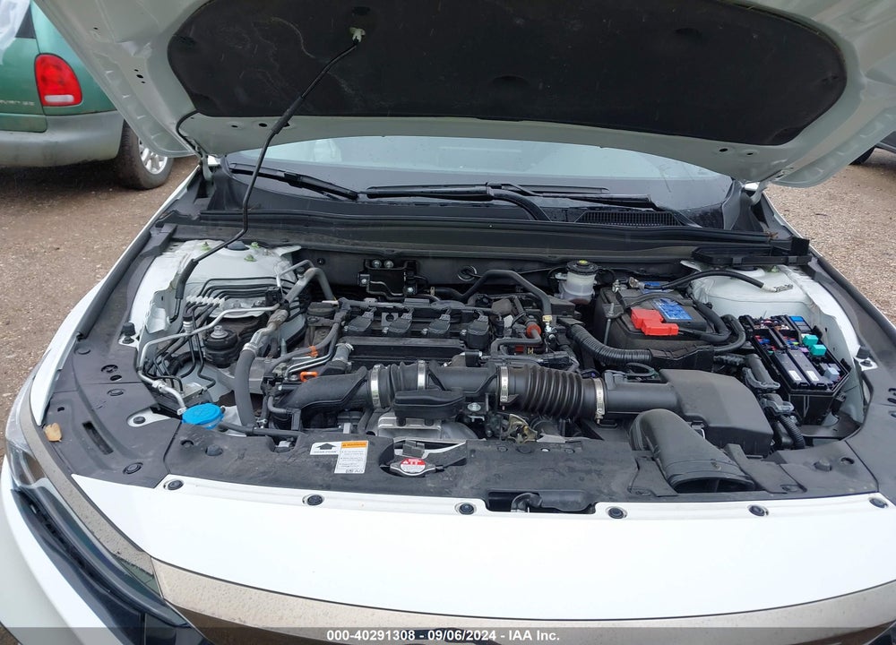 2022 HONDA ACCORD VIN: 1HGCV1F30NA096673