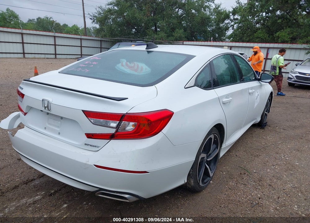 2022 HONDA ACCORD VIN: 1HGCV1F30NA096673