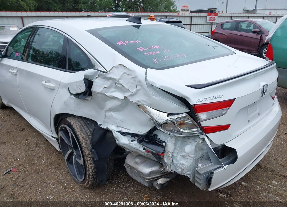 2022 HONDA ACCORD VIN: 1HGCV1F30NA096673