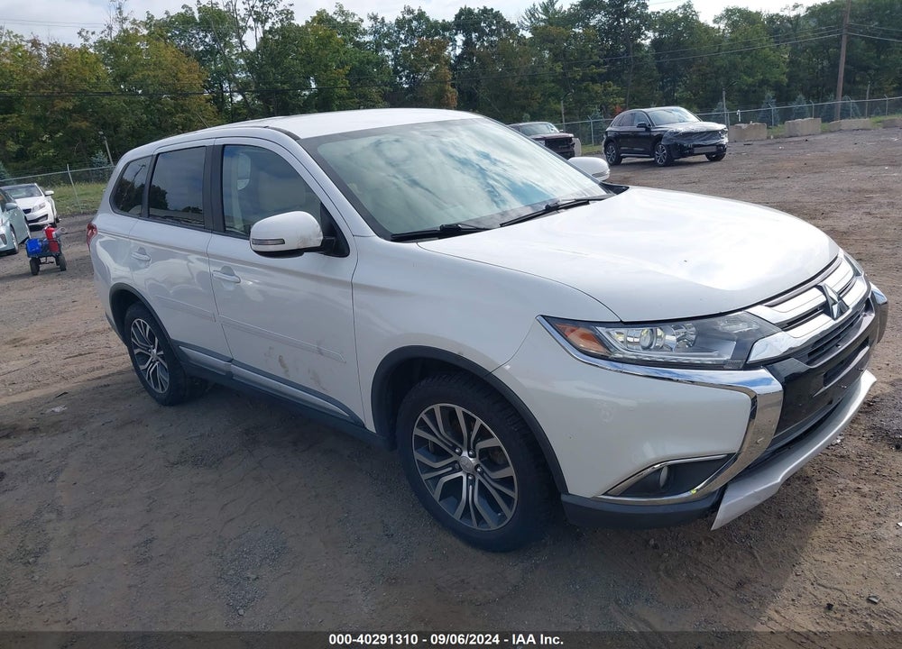 2016 MITSUBISHI OUTLANDER VIN: JA4AZ3A32GZ008556