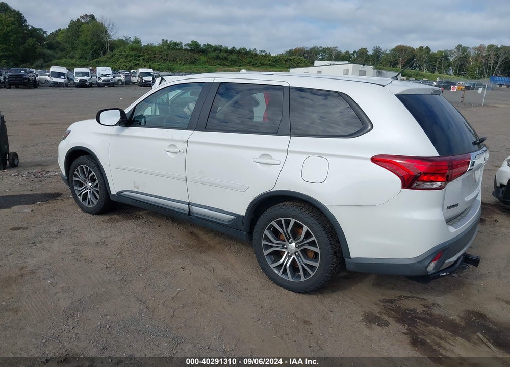 2016 MITSUBISHI OUTLANDER VIN: JA4AZ3A32GZ008556