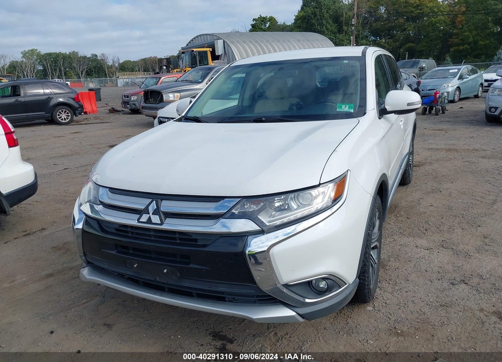 2016 MITSUBISHI OUTLANDER VIN: JA4AZ3A32GZ008556