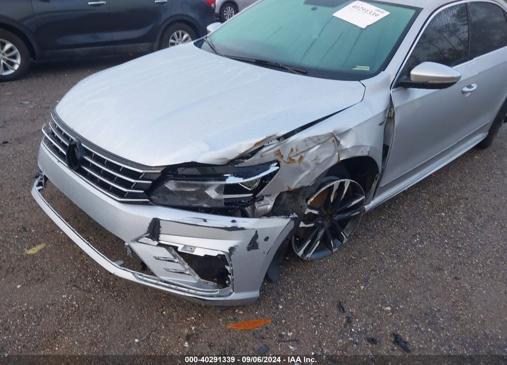 2017 VOLKSWAGEN PASSAT 1.8T R-LINE VIN: 1VWDT7A36HC053240
