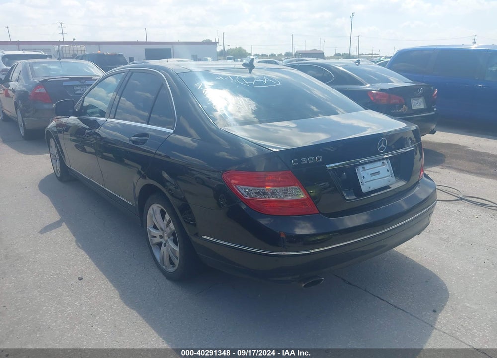 2009 MERCEDES-BENZ C 300 LUXURY/SPORT VIN: WDDGF54X39F205569