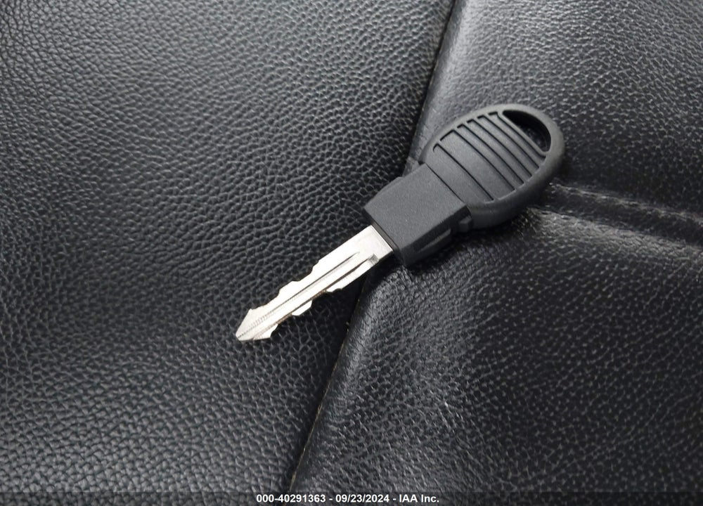 2014 CHRYSLER TOWN & COUNTRY TOURING VIN: 2C4RC1BGXER455580