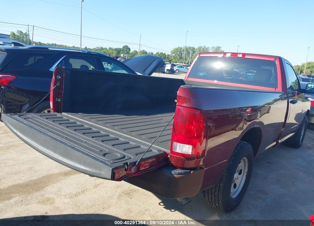 2016 RAM 1500 TRADESMAN VIN: 3C6JR6DG2GG206406