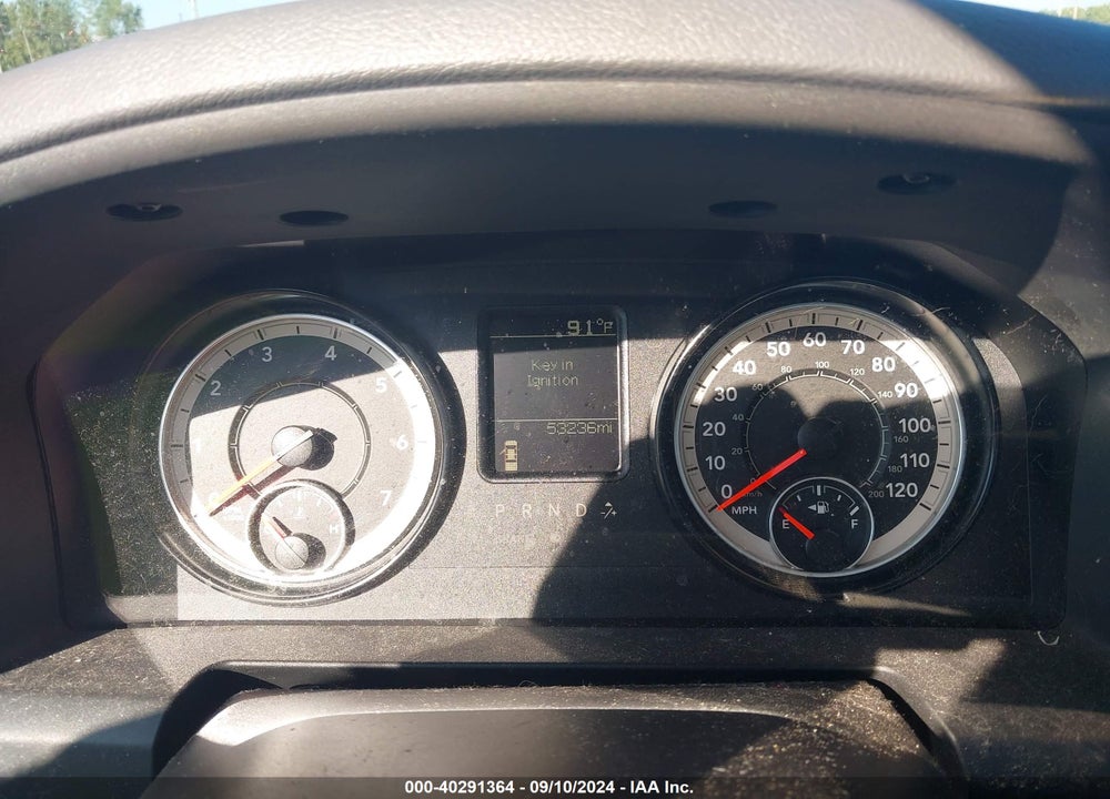 2016 RAM 1500 TRADESMAN VIN: 3C6JR6DG2GG206406