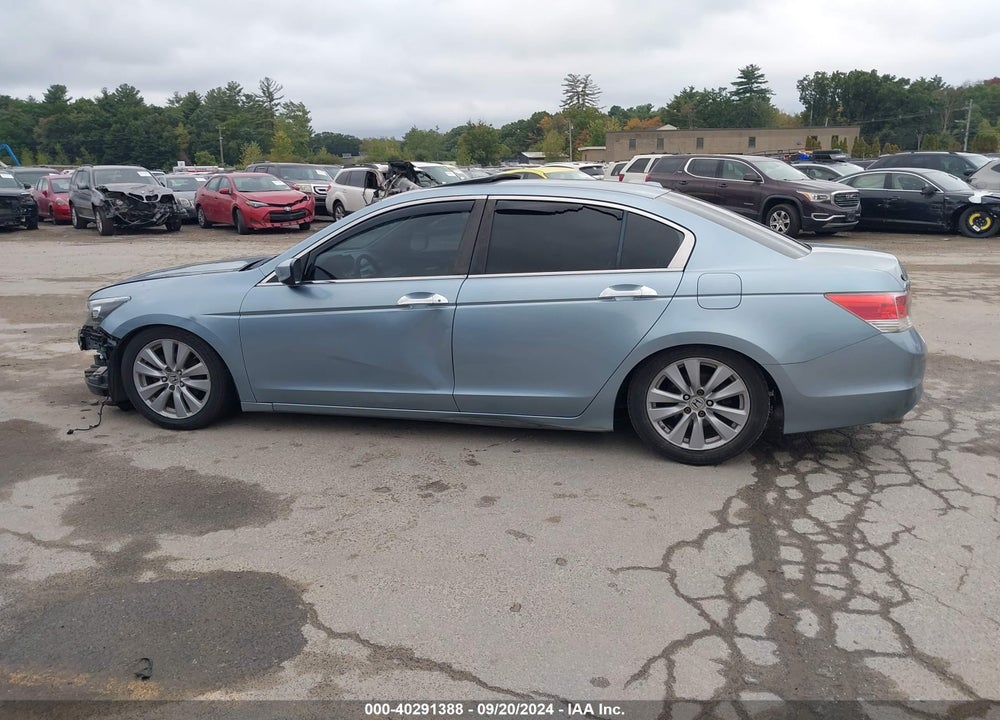 2011 HONDA ACCORD 3.5 EX-L VIN: 1HGCP3F89BA011357