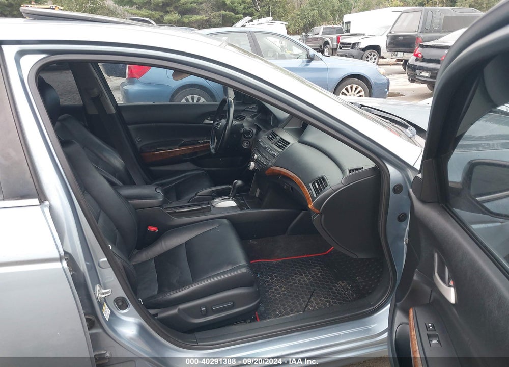 2011 HONDA ACCORD 3.5 EX-L VIN: 1HGCP3F89BA011357