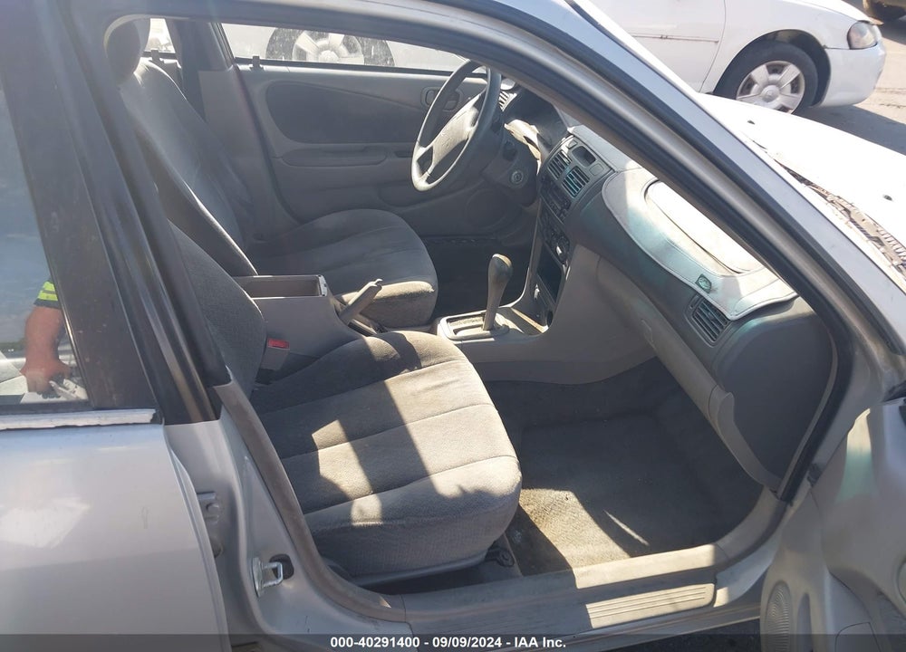 2001 TOYOTA COROLLA LE VIN: 2T1BR12E51C510834