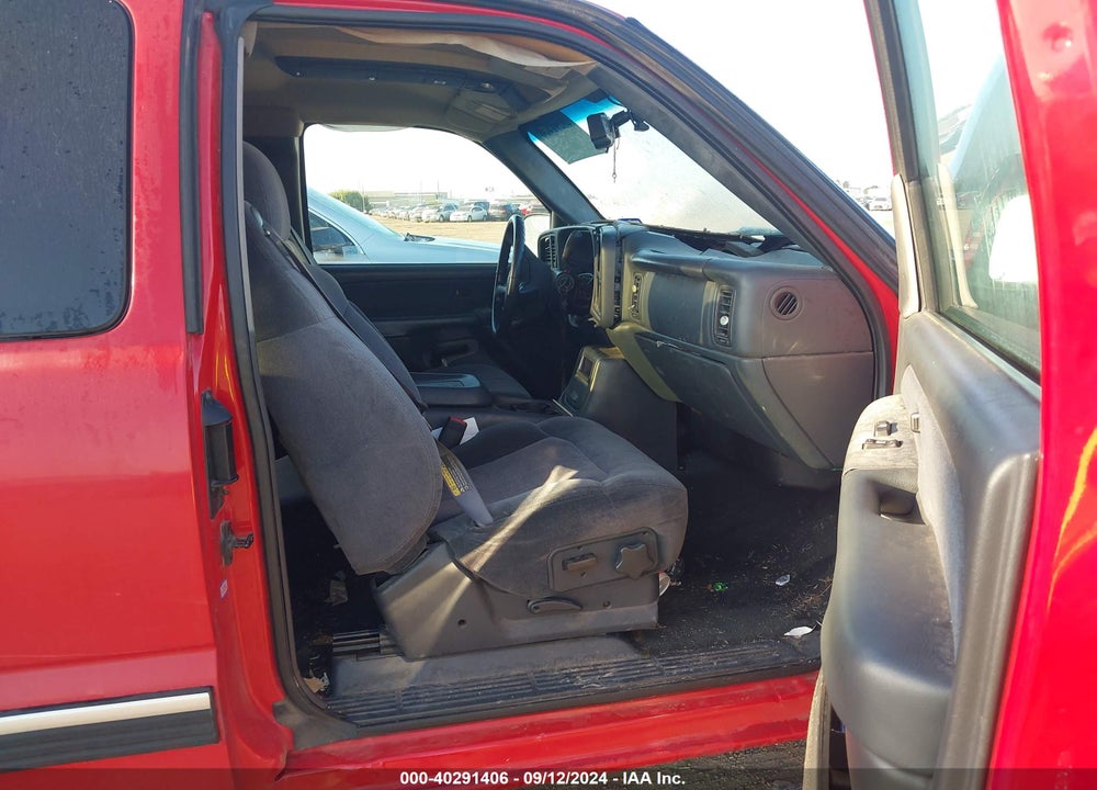 2001 CHEVROLET SILVERADO 2500HD LS VIN: 1GCHC29U31E298673