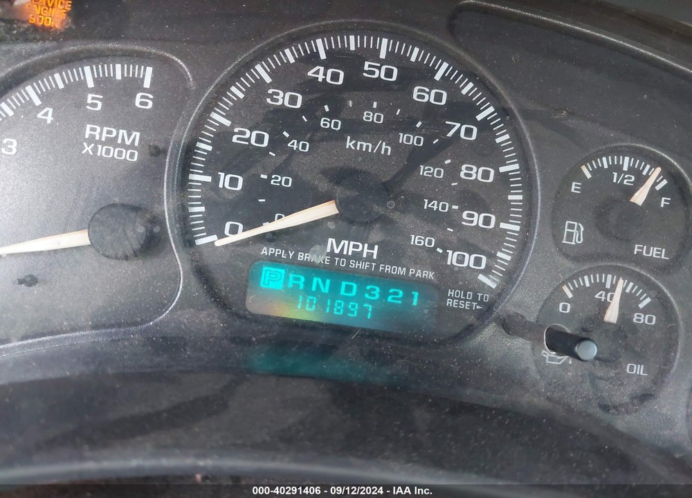 2001 CHEVROLET SILVERADO 2500HD LS VIN: 1GCHC29U31E298673