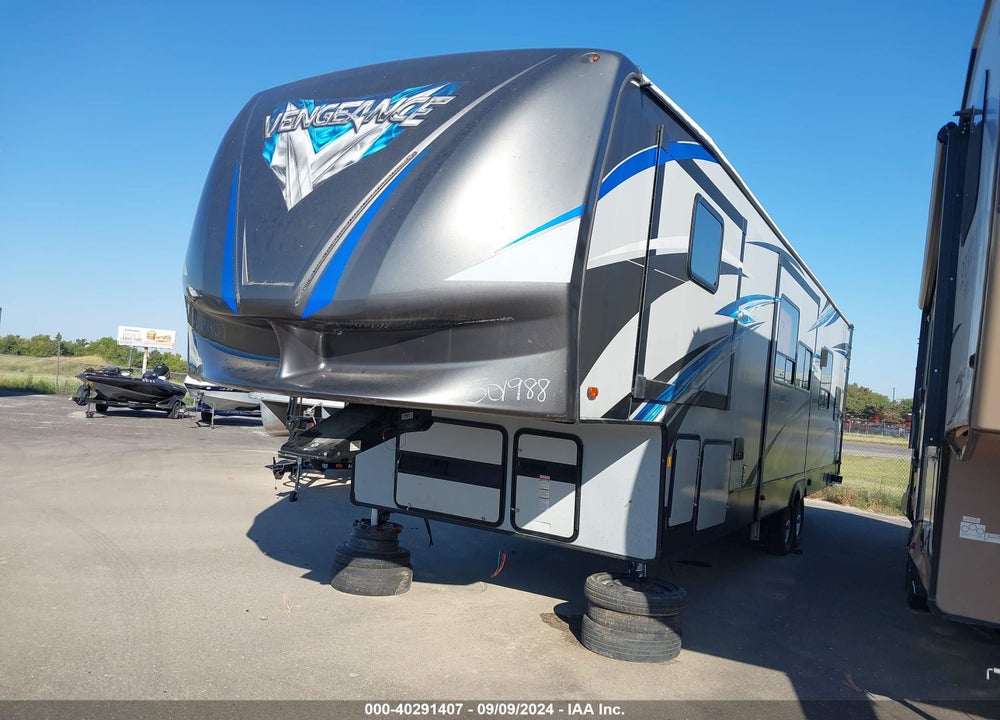 2018 FOREST RIVER VENGEANCE TOY HAULER VIN: 4X4FVGH22JR501988