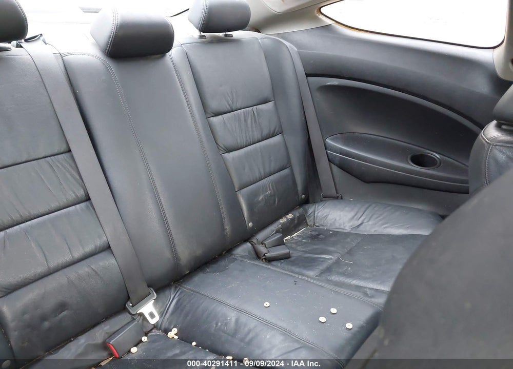 2010 HONDA ACCORD VIN: 1HGCS2B82AA000648