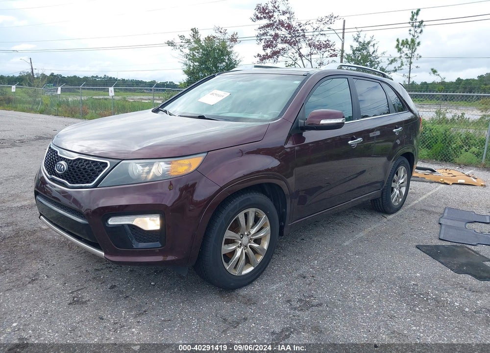 2013 KIA SORENTO SX VIN: 5XYKW4A25DG340985